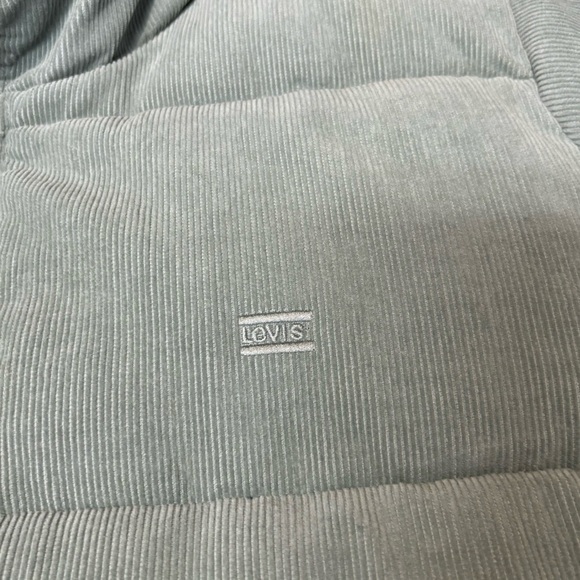 LEVI’S ZOE CORDUROY BUBBLE PUFFER JACKET- COLOR MINT GREEN - Picture 3 of 13